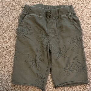 Tea Collection Green Leaf Print Kids Shorts